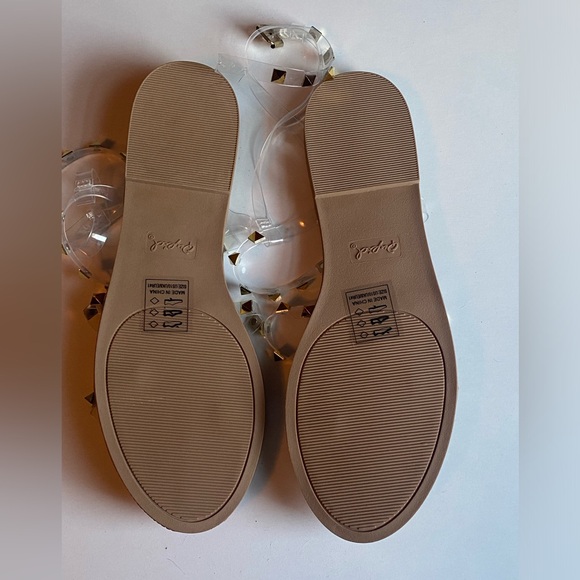 Gladiator sandal Clear with gold pyramid studs - Picture 6 of 9